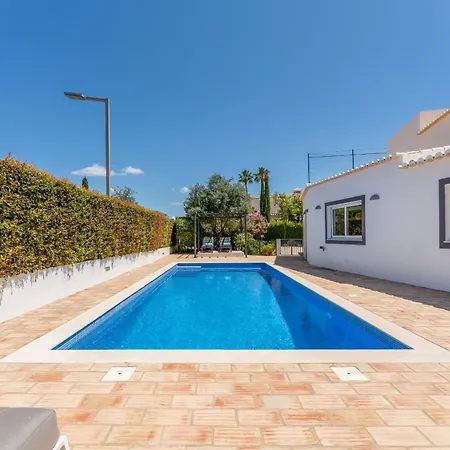 Benjamin - * Vale do Lobo